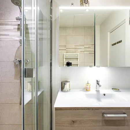 Apartment Guestready - Superbe Au Coeur Des Batignolles Paris
