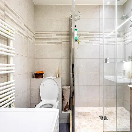 Guestready - Superbe Au Coeur Des Batignolles * Paris