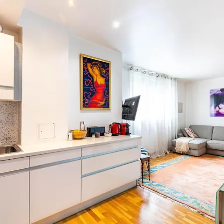 Guestready - Superbe Au Coeur Des Batignolles Paris